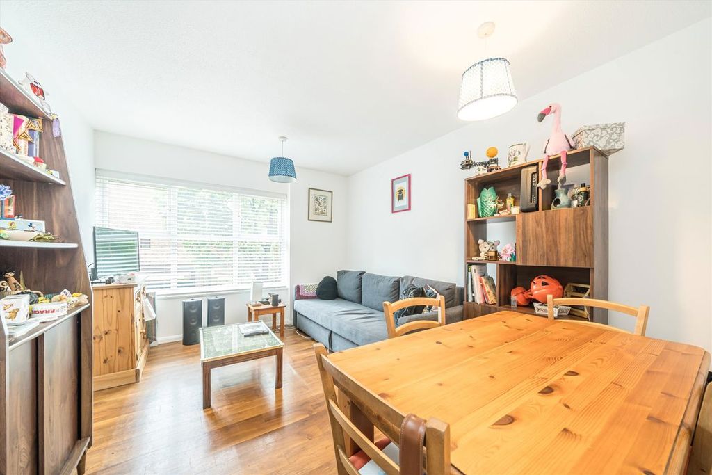 Property photo 2 of 4