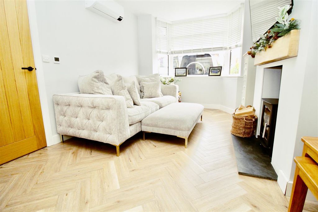 Property photo 2 of 28 Reception Room One
