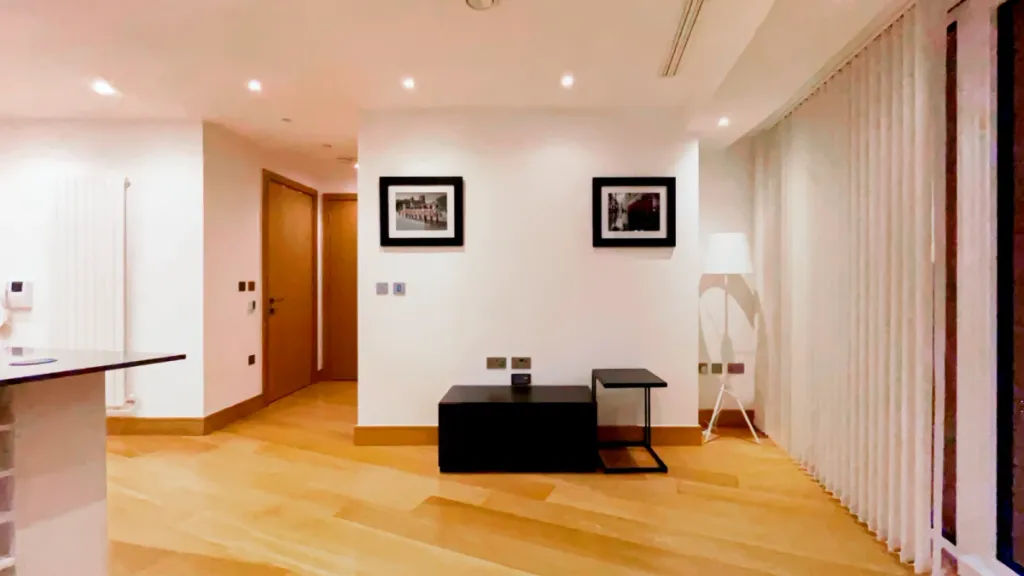 Property photo 2 of 50