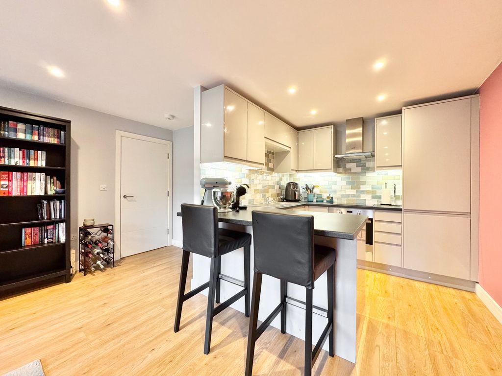 Property photo 3 of 21 Akeman Residential