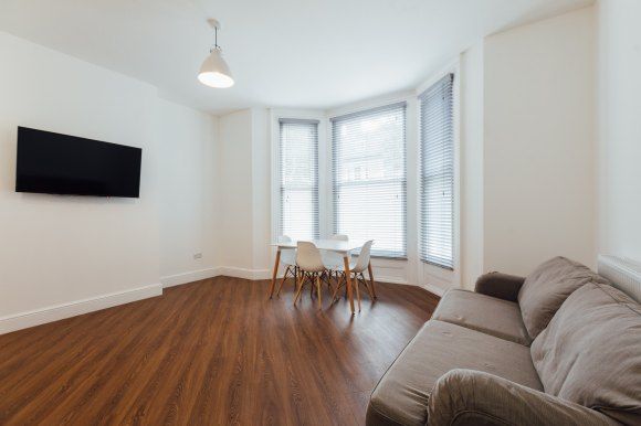 Property photo 2 of 11 6213212.Jpg