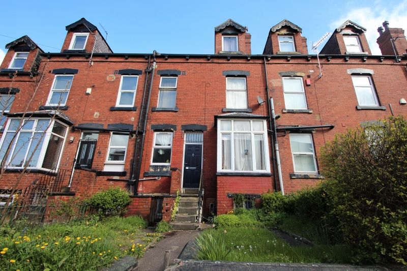 Property photo 1 of 7