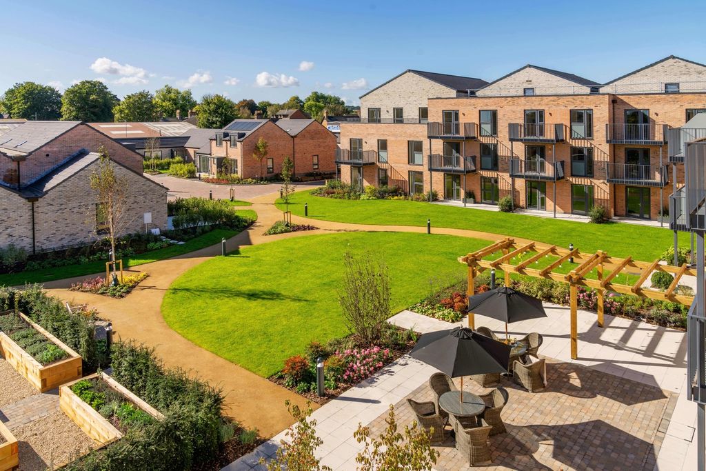 Property photo 3 of 8 Village Green And Communal Garden With Large Terrace