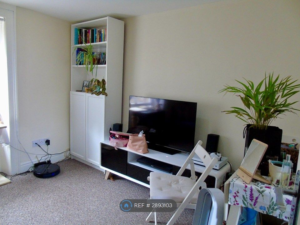 Property photo 1 of 26