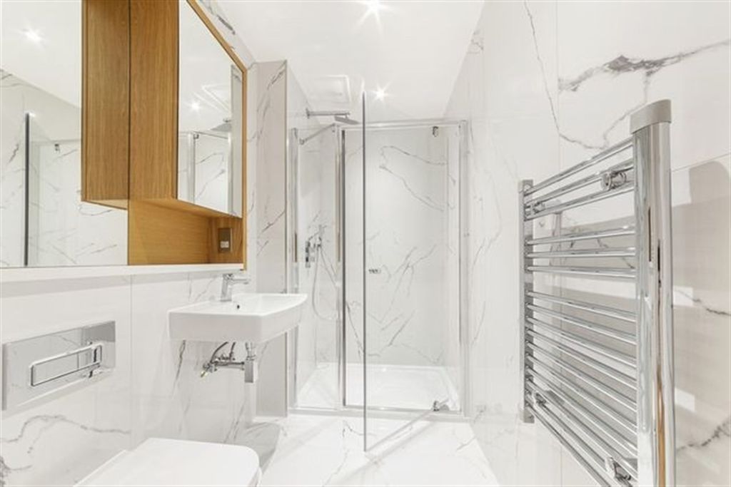 Property photo 3 of 6 Bathroom View
