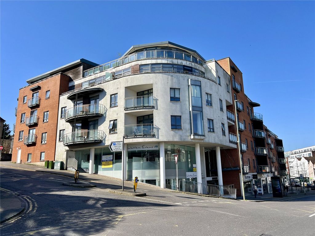 Property photo 1 of 20 Exterior