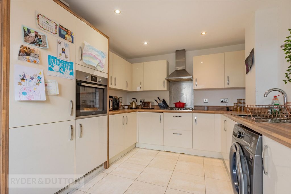 Property photo 2 of 20 Kitchen Diner