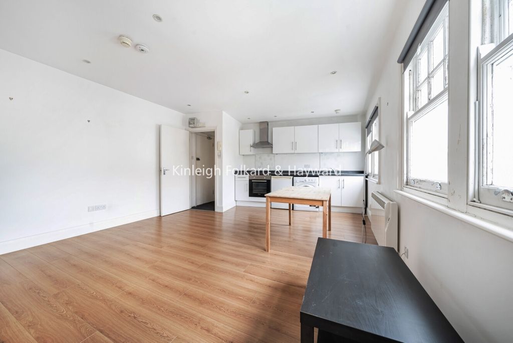 Property photo 3 of 6 Ca9d988B-2B89-477c-8