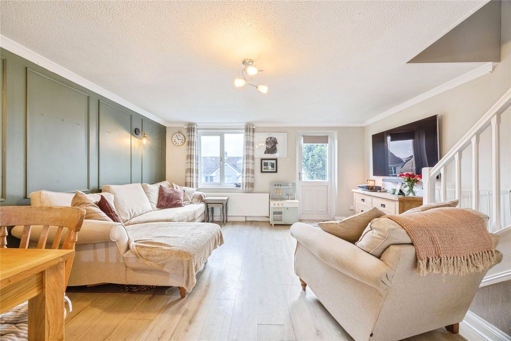 Property photo 3 of 21 Picture No. 25