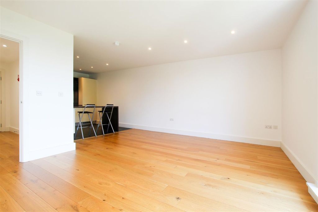 Property photo 3 of 19 Img_5280.Jpg