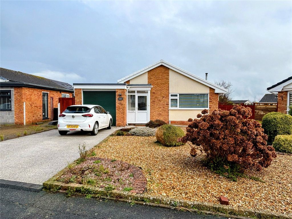 Property photo 1 of 17 Picture No. 05