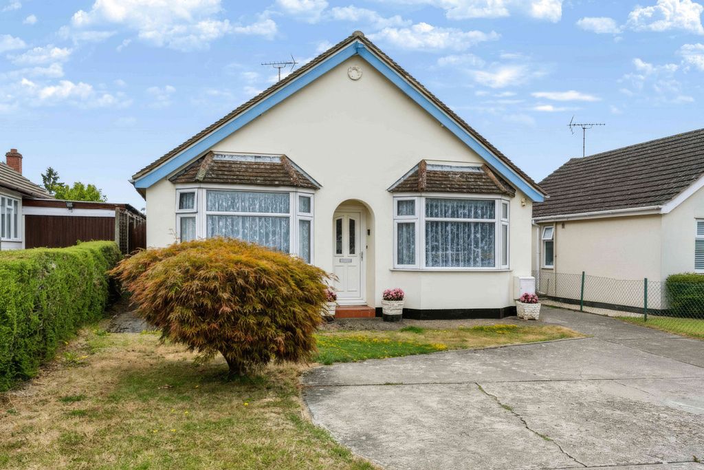 Property photo 1 of 11