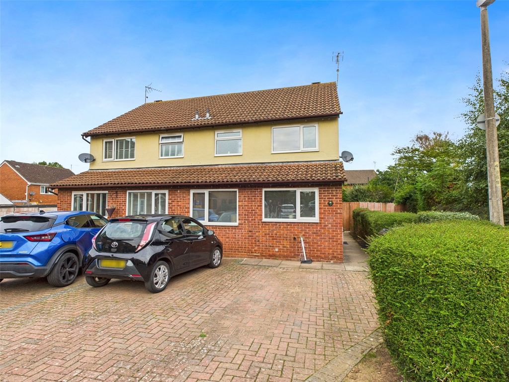 Property photo 1 of 14 Picture No. 16