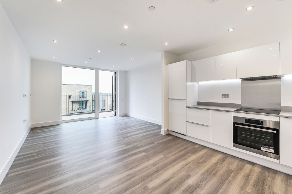 Property photo 1 of 11