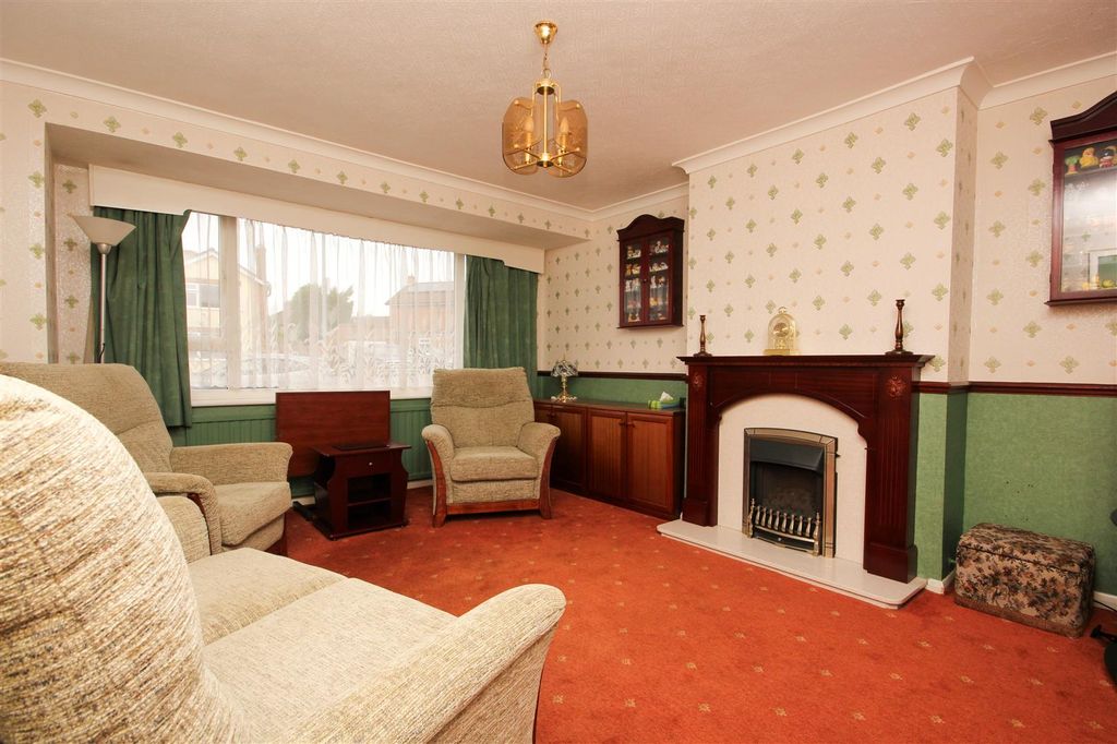 Property photo 3 of 19 Img_2175.Jpg