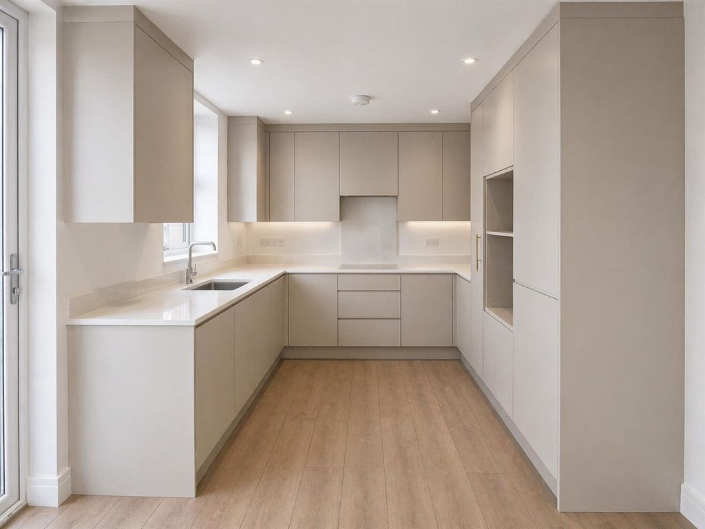 Property photo 3 of 9 Kitchen.Png