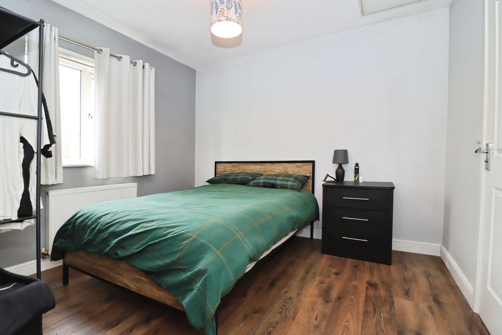 Property photo 3 of 15 Pbox-Img.Jpg