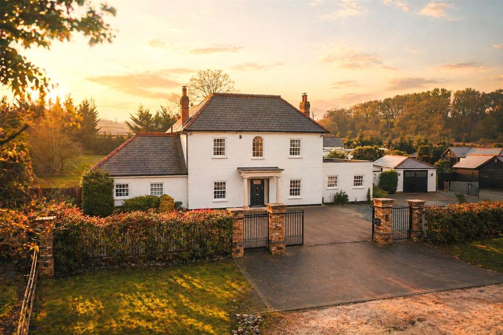 Property photo 1 of 72