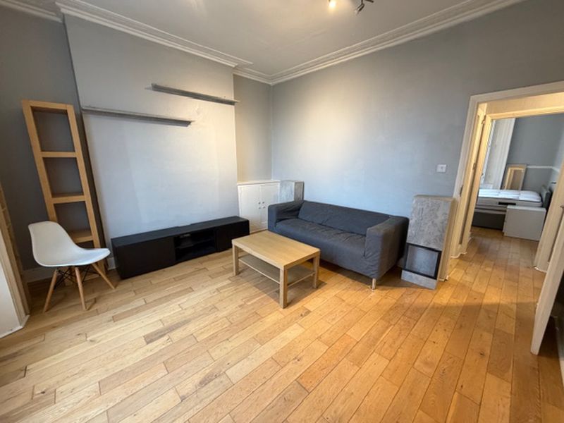 Property photo 3 of 8 Photo 4