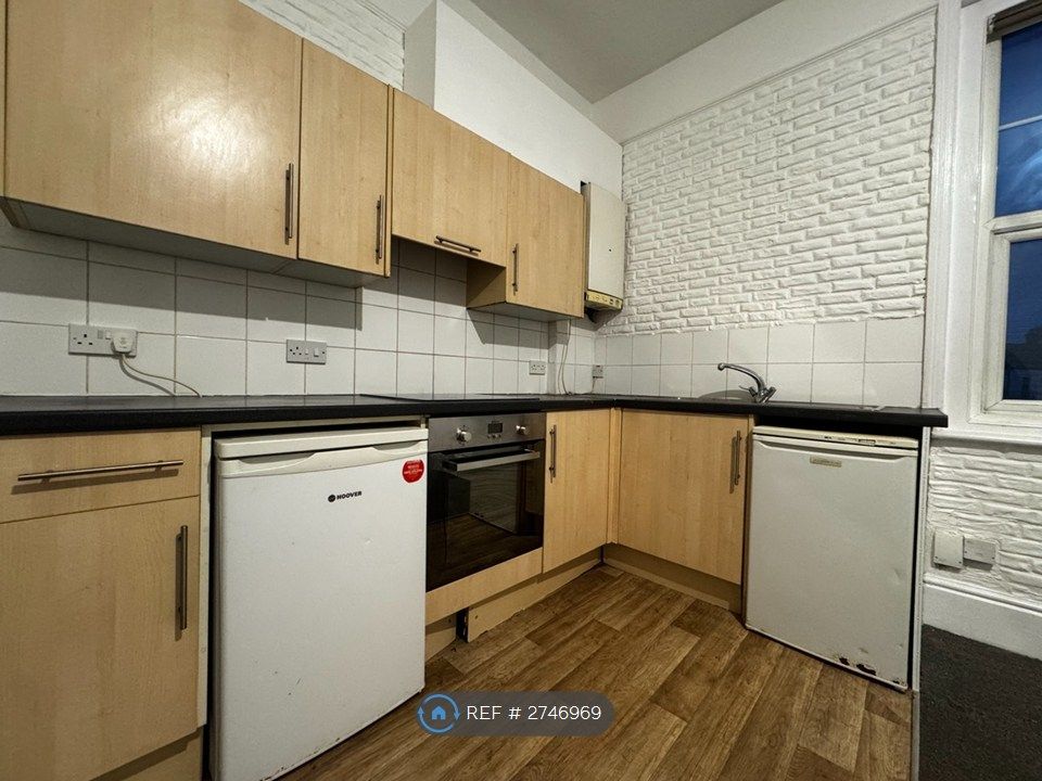 Property photo 3 of 4