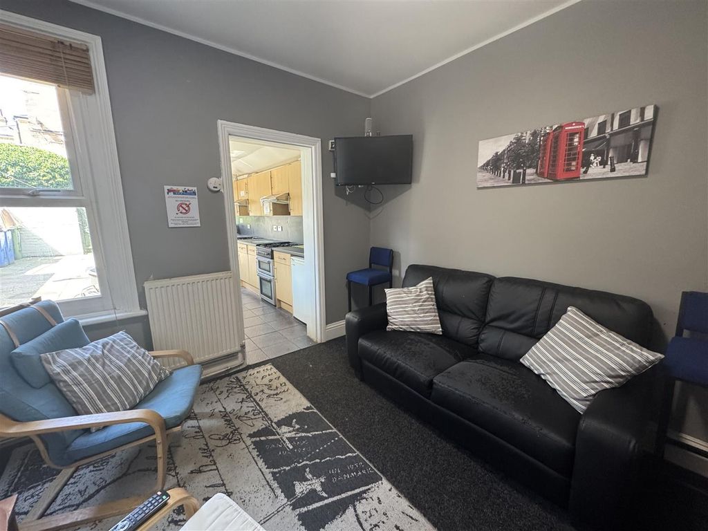 Property photo 3 of 12 Img_3350.Jpeg