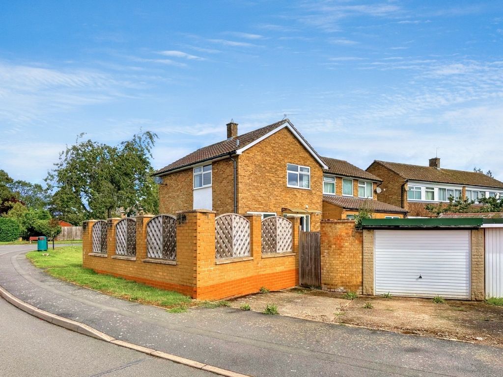 Property photo 2 of 39 4144695