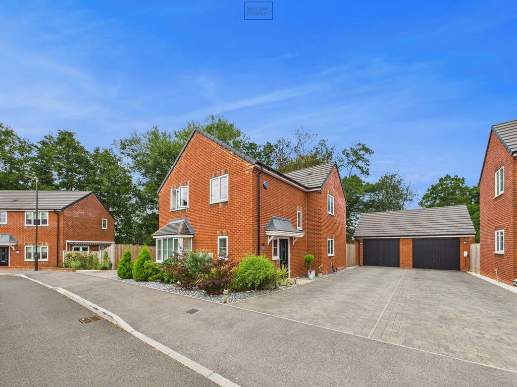 Property photo 2 of 31