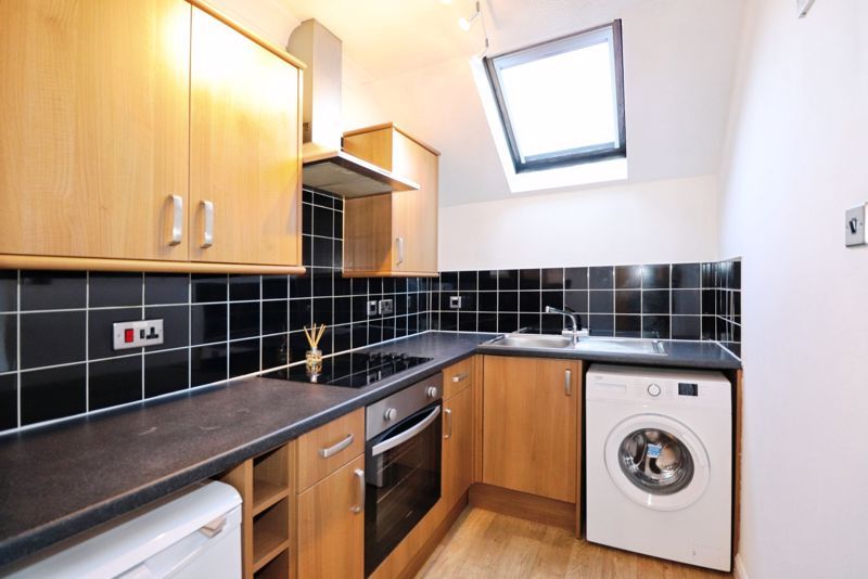 Property photo 2 of 5 Photo 5