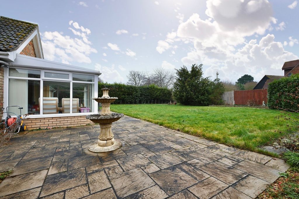 Property photo 2 of 14