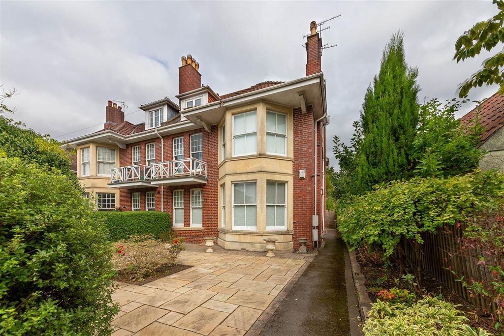 Property photo 1 of 18 Ks2B8922-Hdr.Jpg