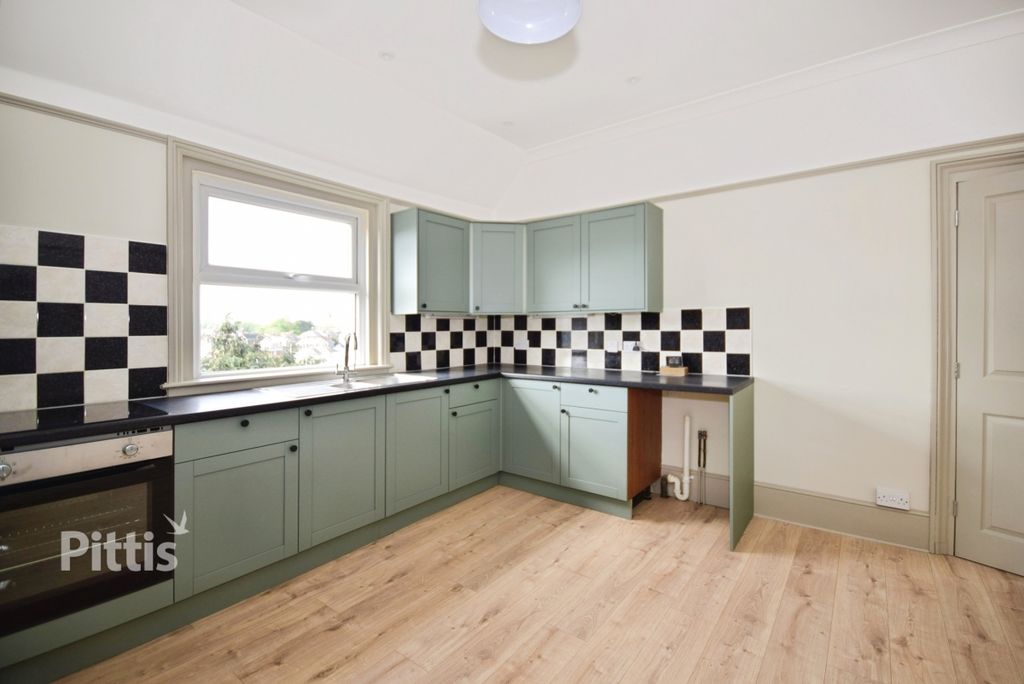 Additional image 6 of 2 bed flat to rentQueens Road, Shanklin PO37