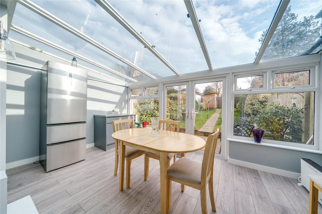 Property photo 2 of 11 Reception