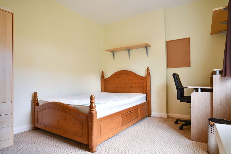 Property photo 3 of 10 Bedroom 1