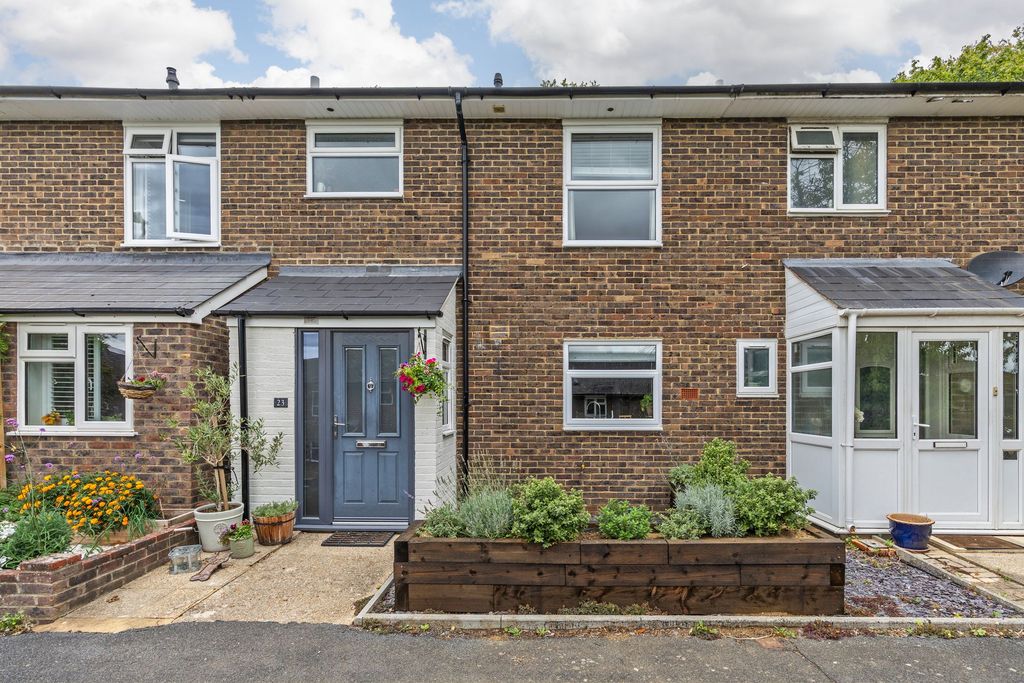 Property photo 1 of 11