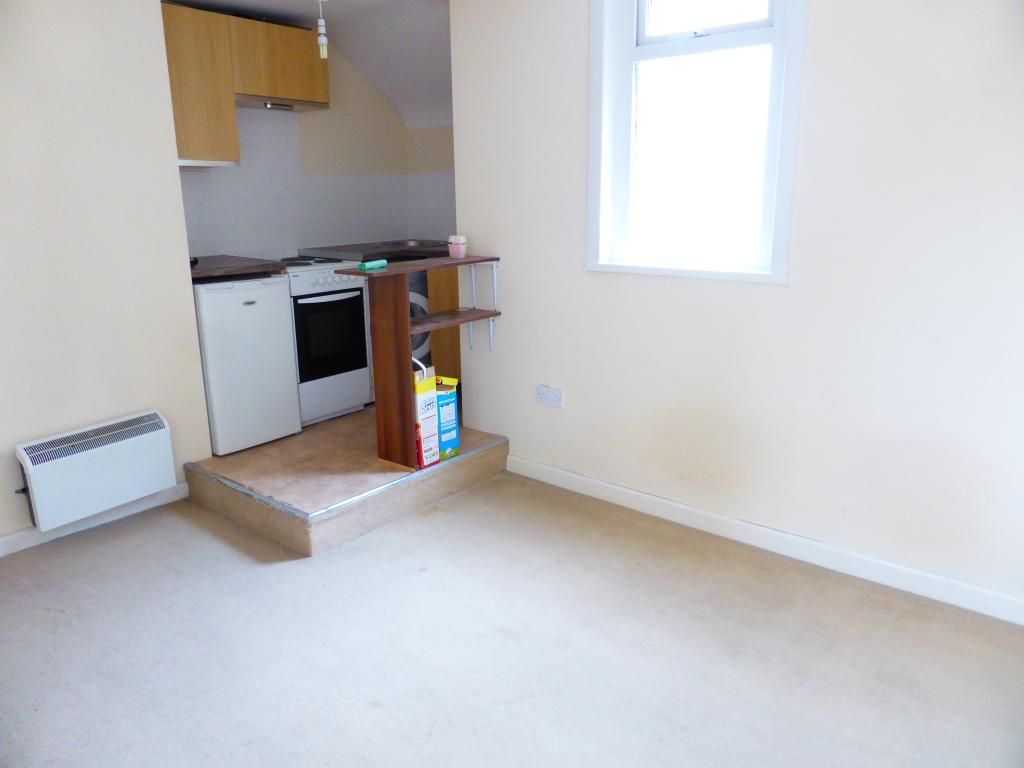 Property photo 3 of 7 7901_Room03Image1029