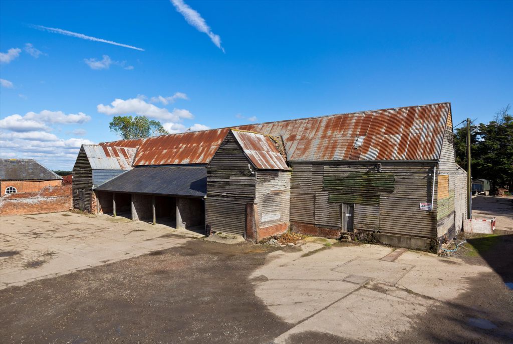 Additional image 11 of 8 bed farm for saleGreat Oakley Hall Estate, Essex CO12