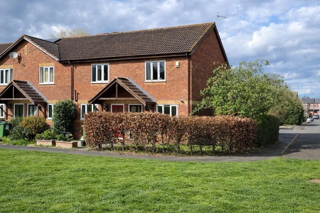 Property photo 1 of 9