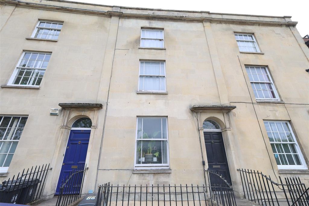 Property photo 1 of 10 Yr Fe.Jpg
