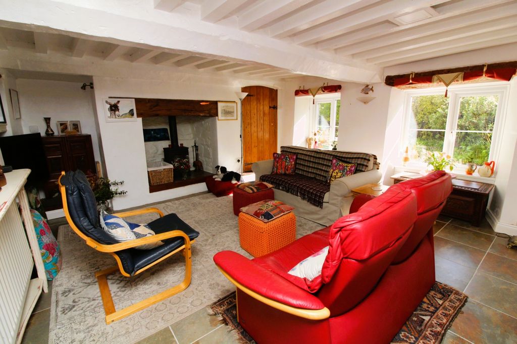 Property photo 3 of 44 Img_3963