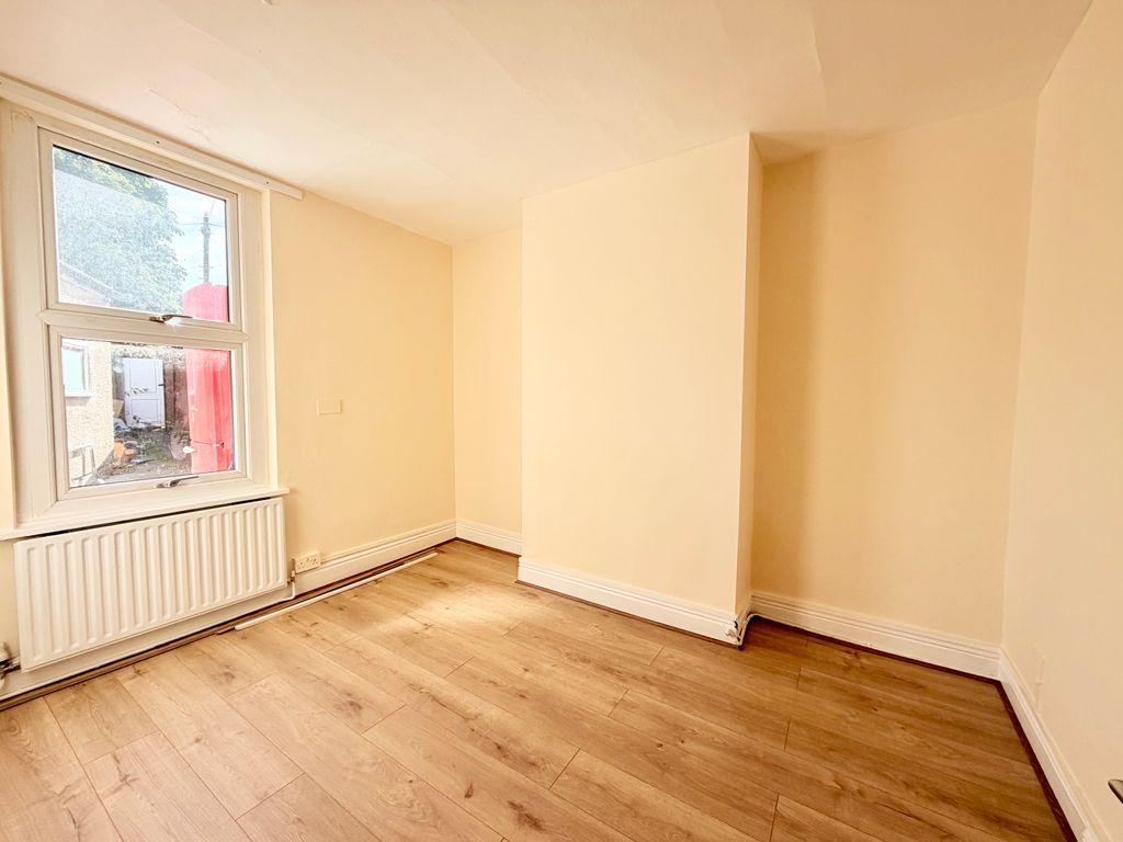 Property photo 3 of 15 Image