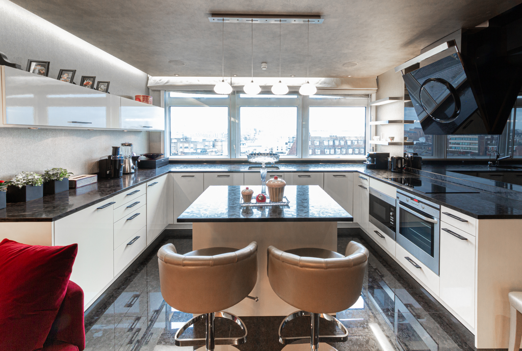 Property photo 3 of 12 Picture No. 98