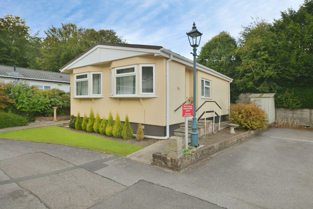 Property photo 1 of 13 Front