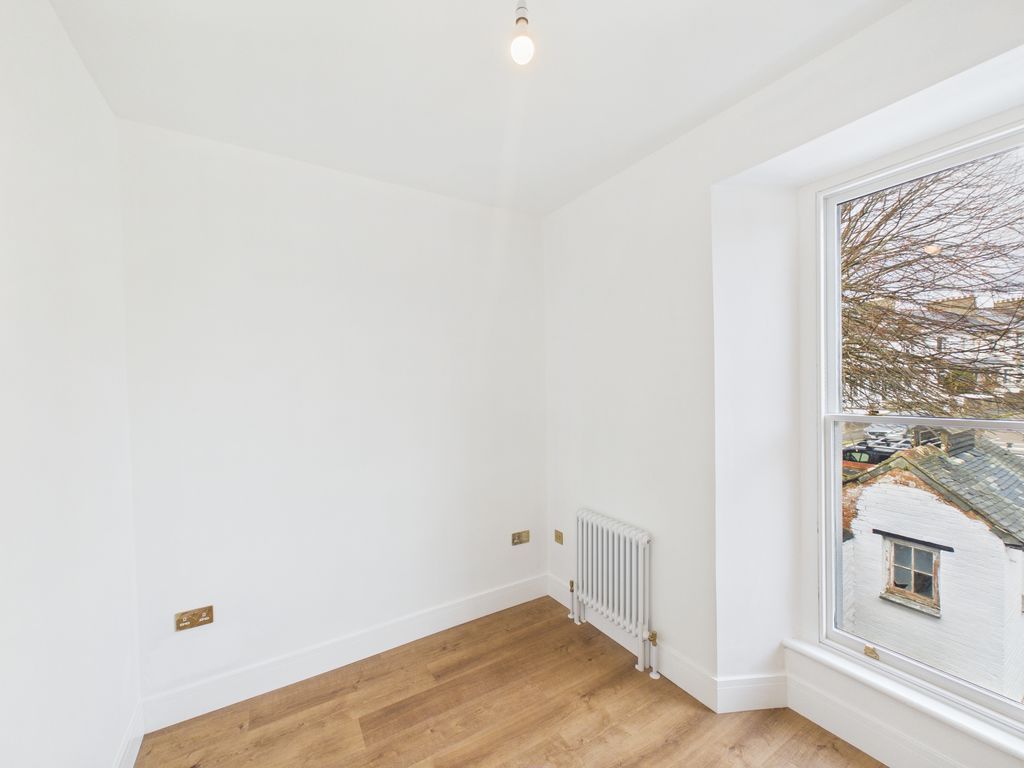 Additional image 10 of 3 bed flat for salePenare Gardens, Penzance - Stunning Apartment TR18