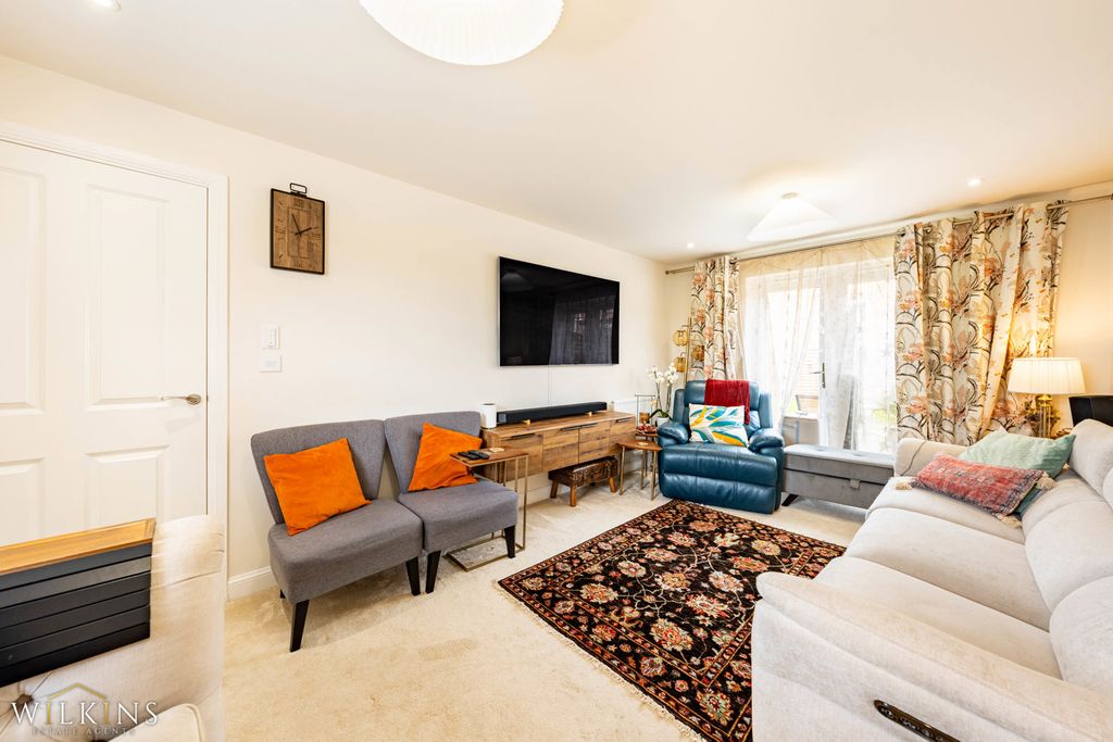 Additional image 6 of 4 bed detached house for saleHedley Close, Tamworth, Staffordshire B78
