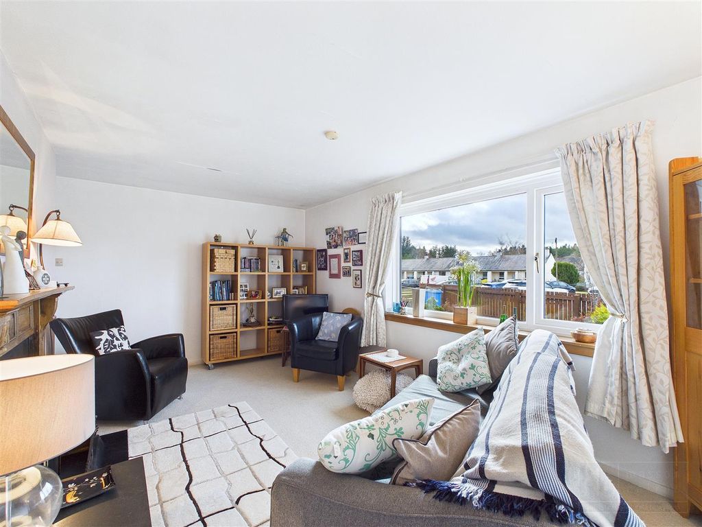 Property photo 2 of 18 Mackenzie Crescent Nethy Bridge