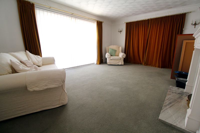 Property photo 2 of 14 Living Room