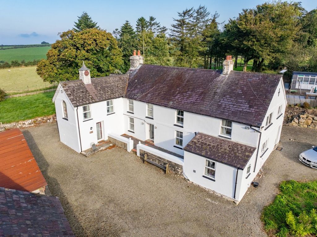 Property photo 3 of 75