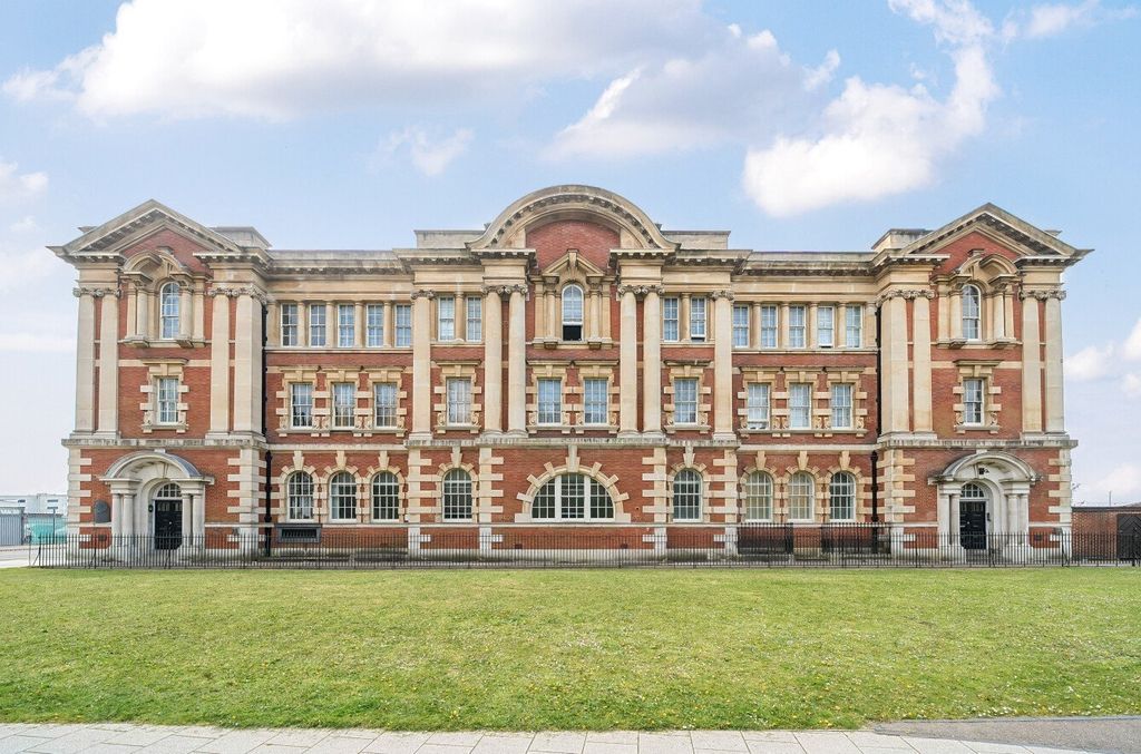 Property photo 1 of 8 Picture No. 09