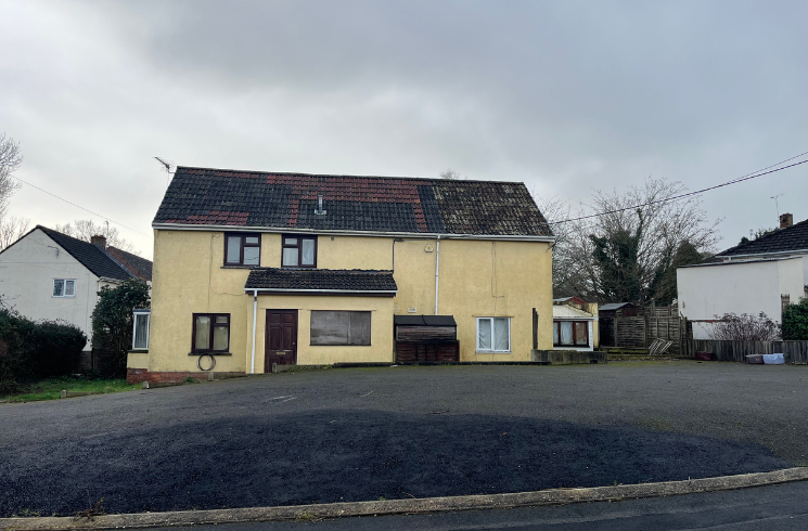 Property photo 1 of 7