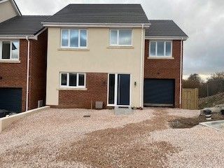 Property photo 1 of 25